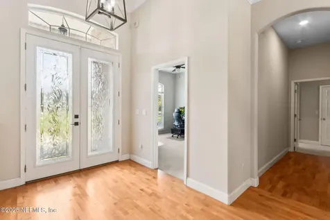 12610 Angel Lake Drive W Jacksonville FL 32218