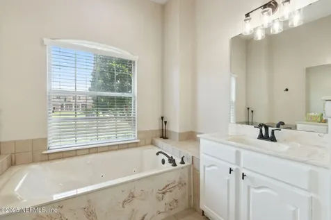 12610 Angel Lake Drive W Jacksonville FL 32218