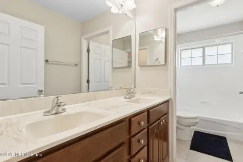 12610 Angel Lake Drive W Jacksonville FL 32218