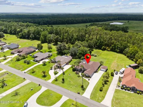 12610 Angel Lake Drive W Jacksonville FL 32218