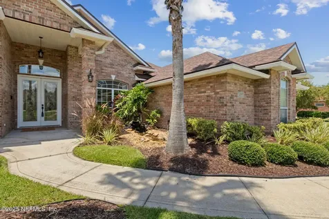 12610 Angel Lake Drive W Jacksonville FL 32218
