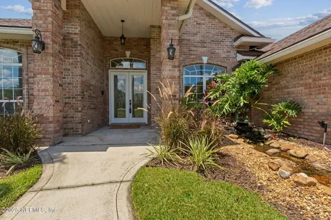 12610 Angel Lake Drive W Jacksonville FL 32218