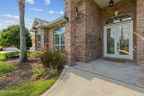 12610 Angel Lake Drive W Jacksonville FL 32218