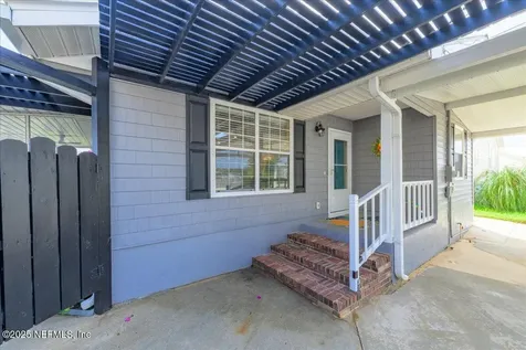 164 Moonlite Drive Welaka FL 32193