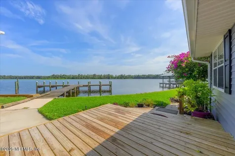 164 Moonlite Drive Welaka FL 32193