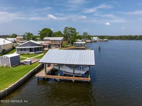 164 Moonlite Drive Welaka FL 32193