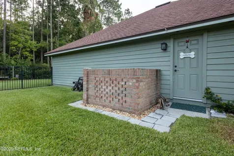 5842 Piper Glen Boulevard Jacksonville FL 32222