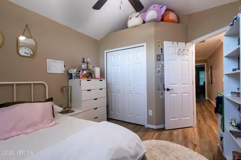 5842 Piper Glen Boulevard Jacksonville FL 32222