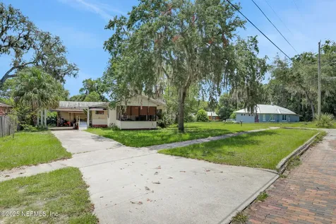 1714 Gillis Street Palatka FL 32177