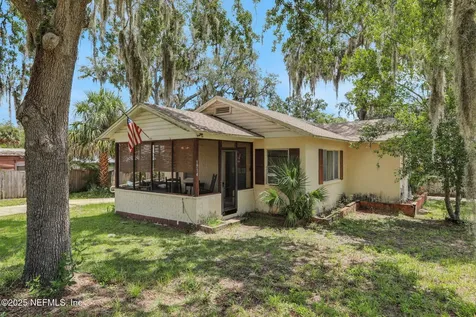 1714 Gillis Street Palatka FL 32177