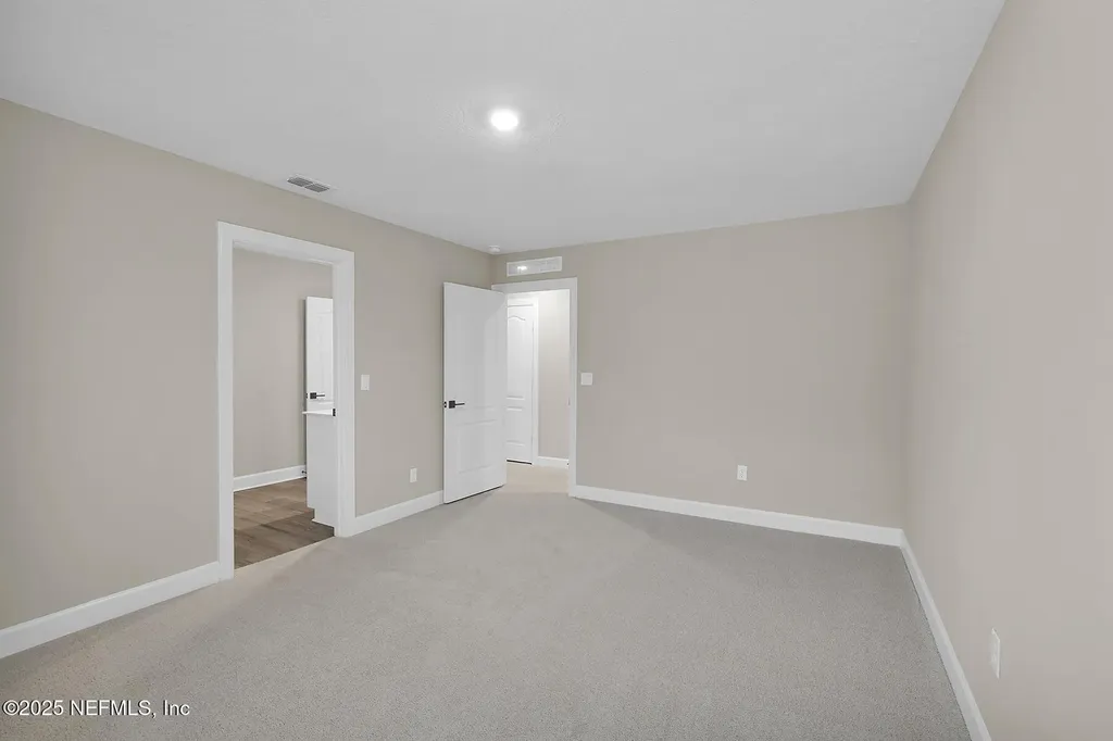3956 Gareys Ferry Way Middleburg FL 32068