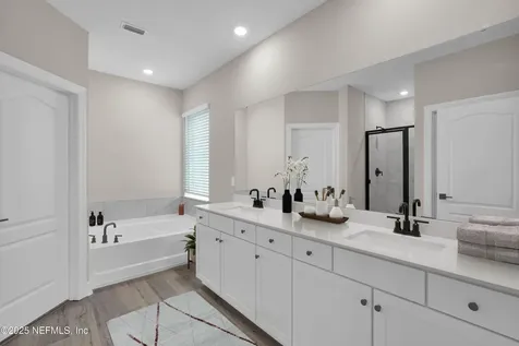 3956 Gareys Ferry Way Middleburg FL 32068