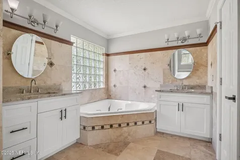5288 Oxford Crest Drive Jacksonville FL 32258