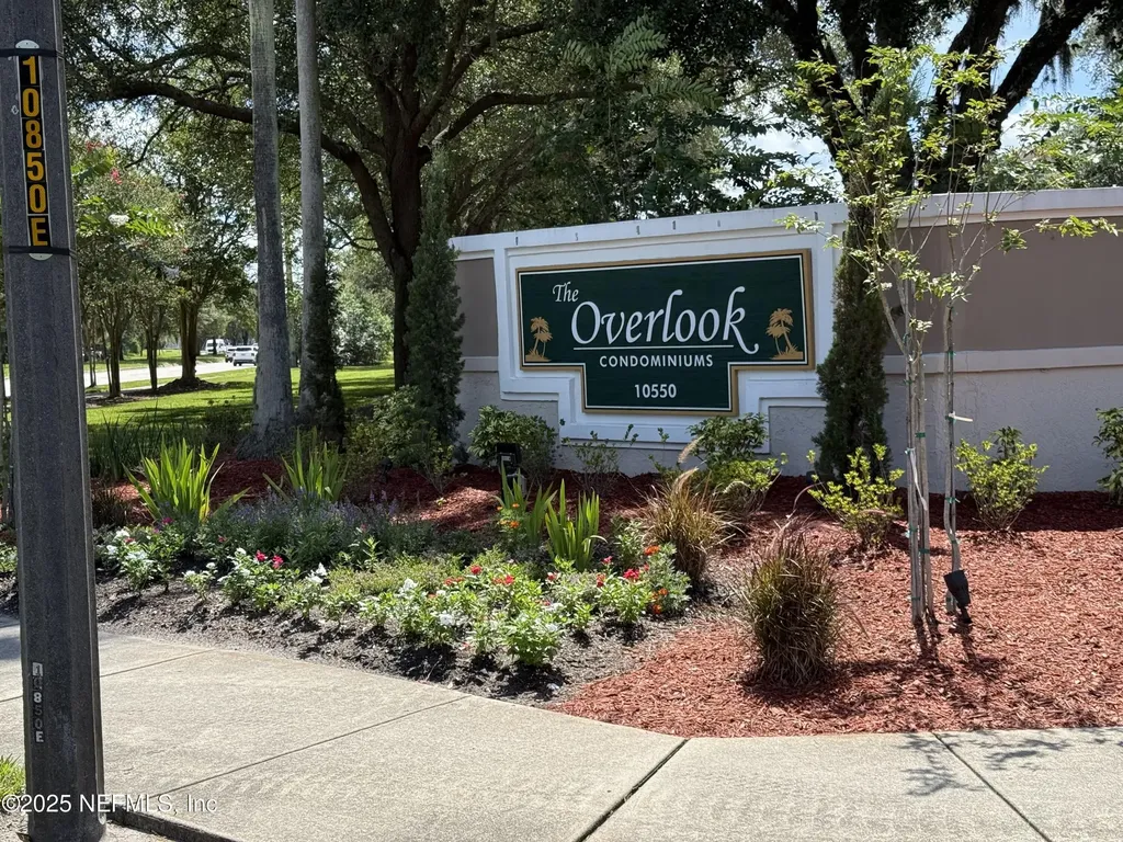 10550 Baymeadows Road Jacksonville FL 32256