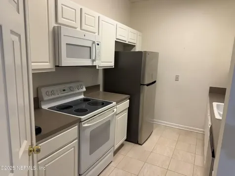 10550 Baymeadows Road Jacksonville FL 32256