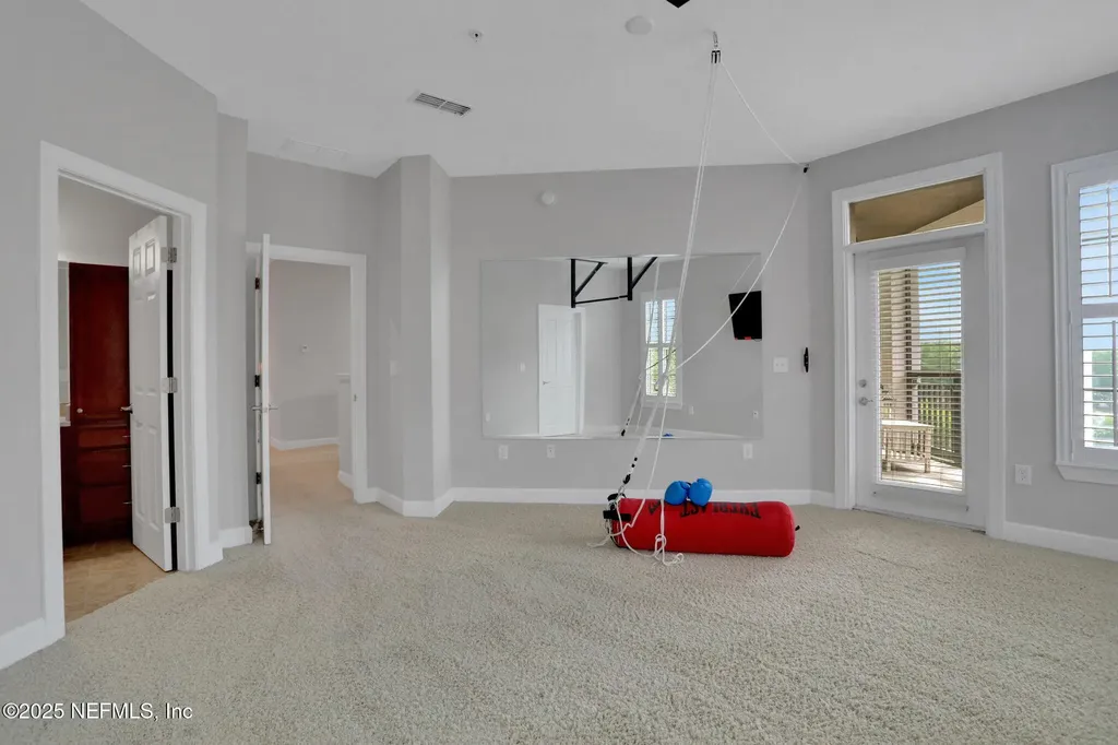 9823 Tapestry Park Circle Jacksonville FL 32246