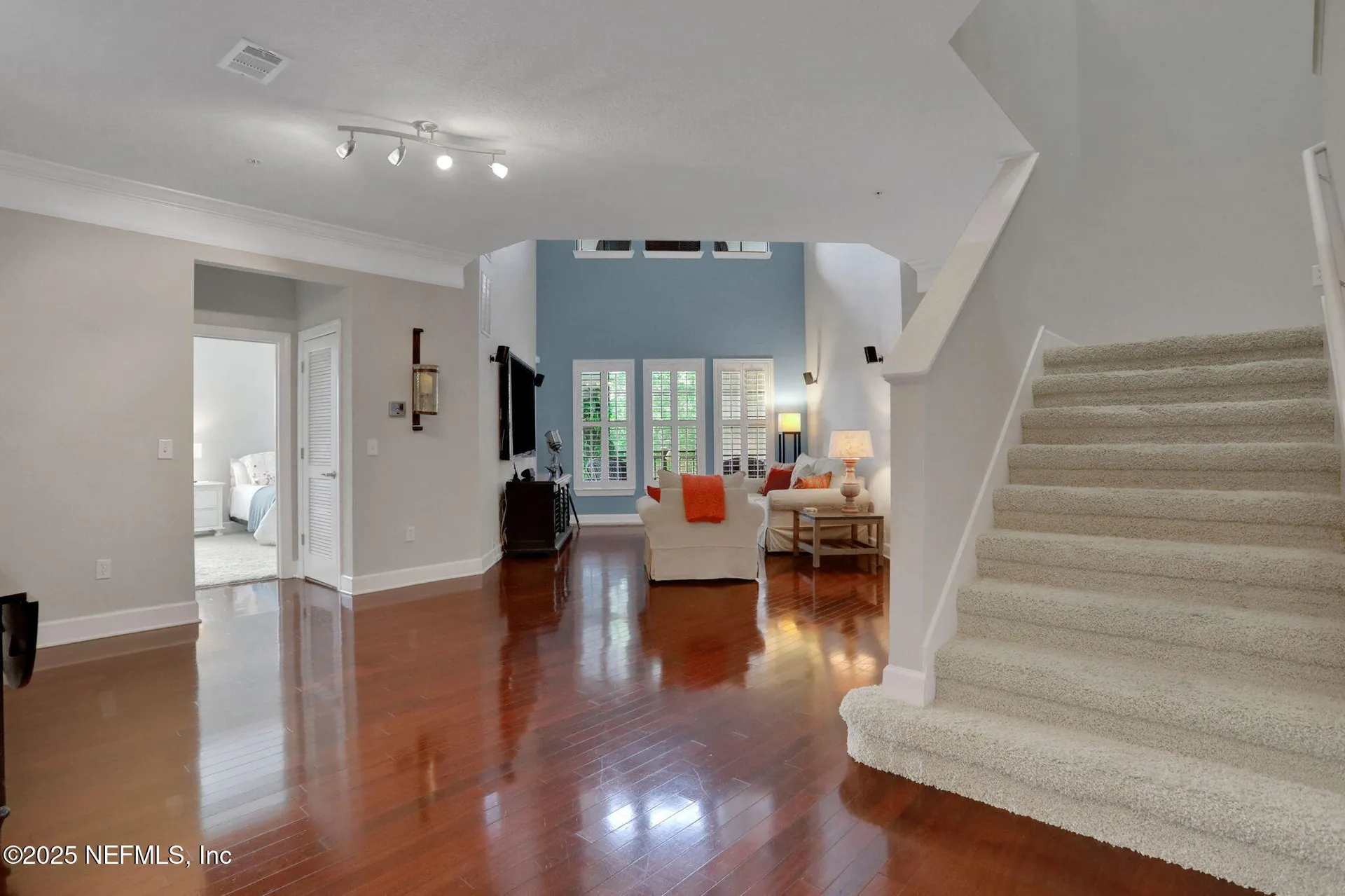 9823 Tapestry Park Circle Jacksonville FL 32246