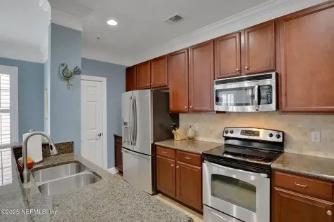 9823 Tapestry Park Circle Jacksonville FL 32246