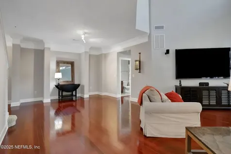 9823 Tapestry Park Circle Jacksonville FL 32246