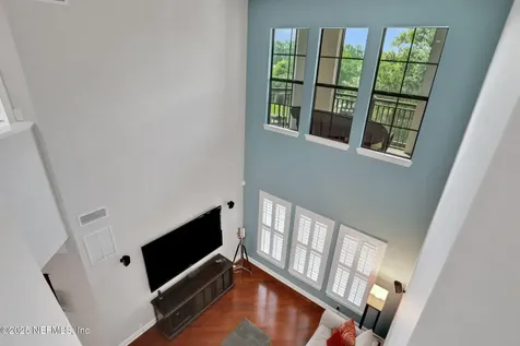 9823 Tapestry Park Circle Jacksonville FL 32246