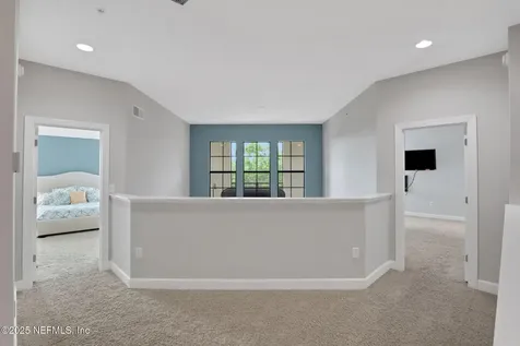 9823 Tapestry Park Circle Jacksonville FL 32246
