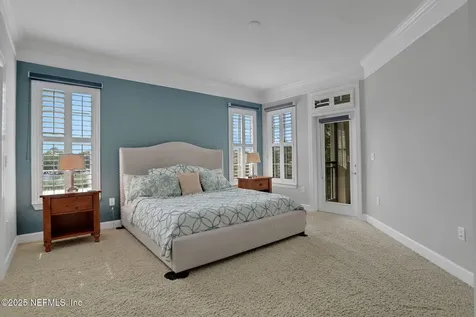 9823 Tapestry Park Circle Jacksonville FL 32246