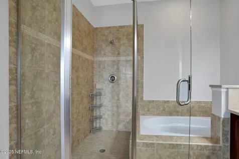 9823 Tapestry Park Circle Jacksonville FL 32246