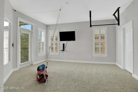 9823 Tapestry Park Circle Jacksonville FL 32246