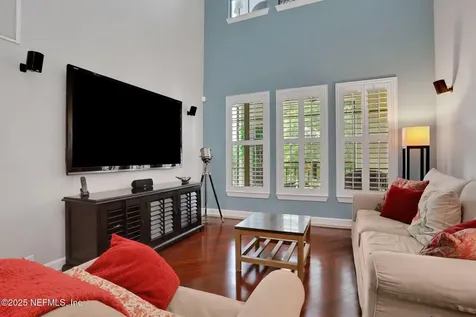 9823 Tapestry Park Circle Jacksonville FL 32246