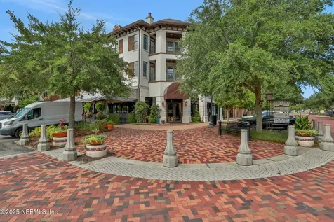 9823 Tapestry Park Circle Jacksonville FL 32246