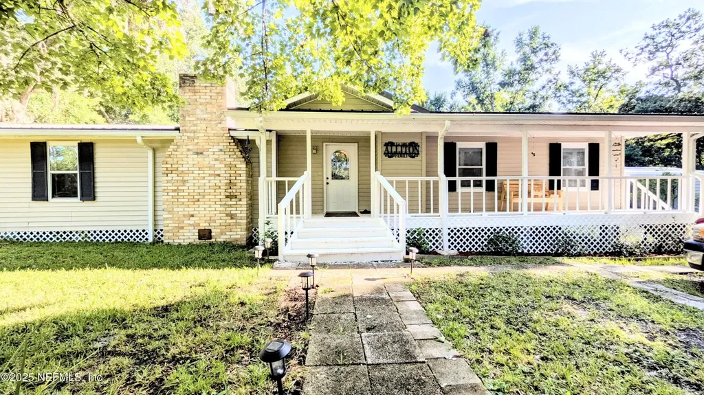 3822 County Road 220 Middleburg FL 32068