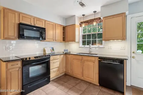 4982 Arapahoe Avenue Jacksonville FL 32210