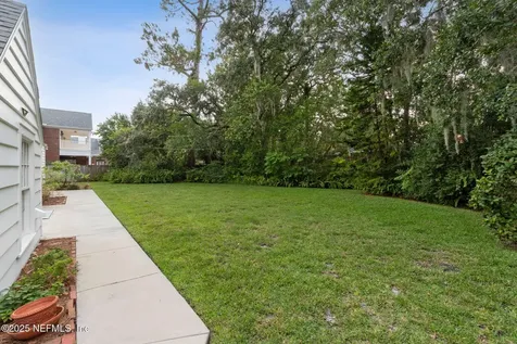4982 Arapahoe Avenue Jacksonville FL 32210