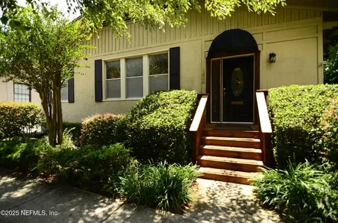1900 Farragut Place Jacksonville FL 32207