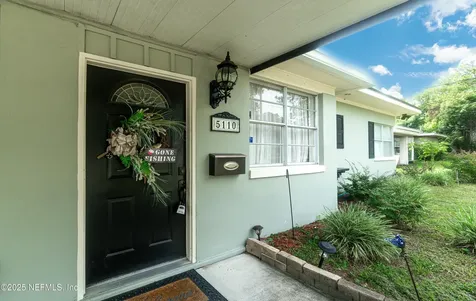5110 Janice Circle E Jacksonville FL 32210