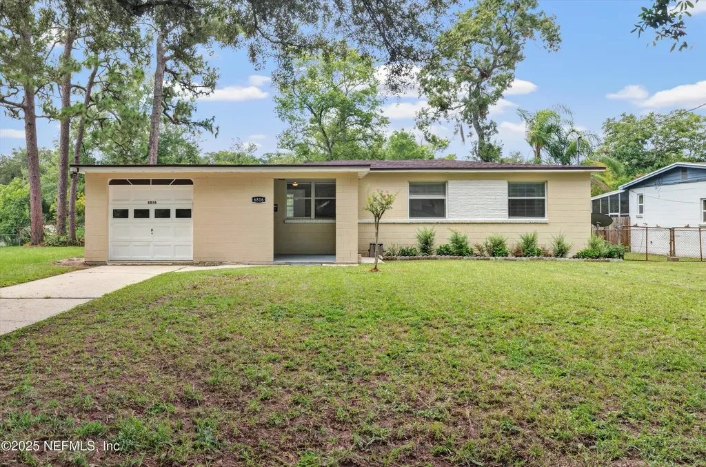 6816 Lotus Road S Jacksonville FL 32211