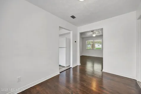 6816 Lotus Road S Jacksonville FL 32211