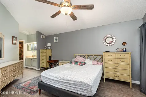 11573 Kelvyn Grove Place Jacksonville FL 32225