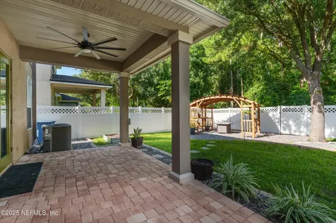 523 Roserush Lane Jacksonville FL 32225