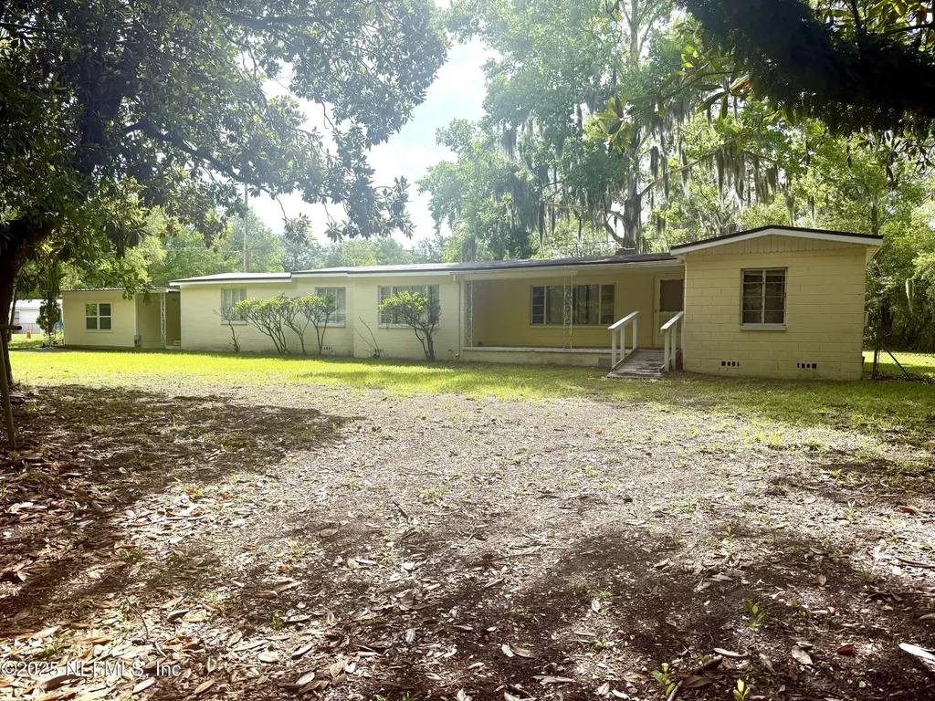 6141 Old Middleburg Road S Jacksonville FL 32222