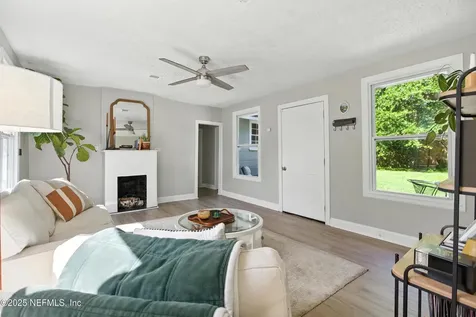 1740 Parkwood Street Jacksonville FL 32207