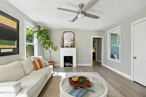 1740 Parkwood Street Jacksonville FL 32207