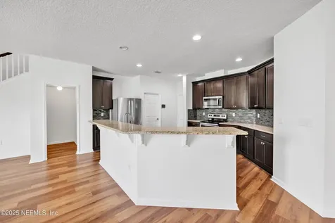 12248 Woodview Drive Jacksonville FL 32246