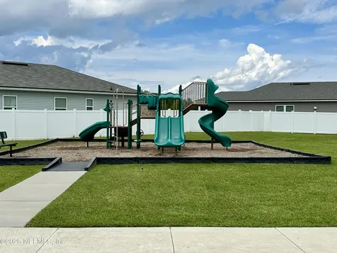 1964 Traceland Avenue Green Cove Springs FL 32043