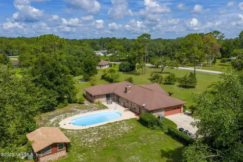 7220 Cottonwood Court Middleburg FL 32068