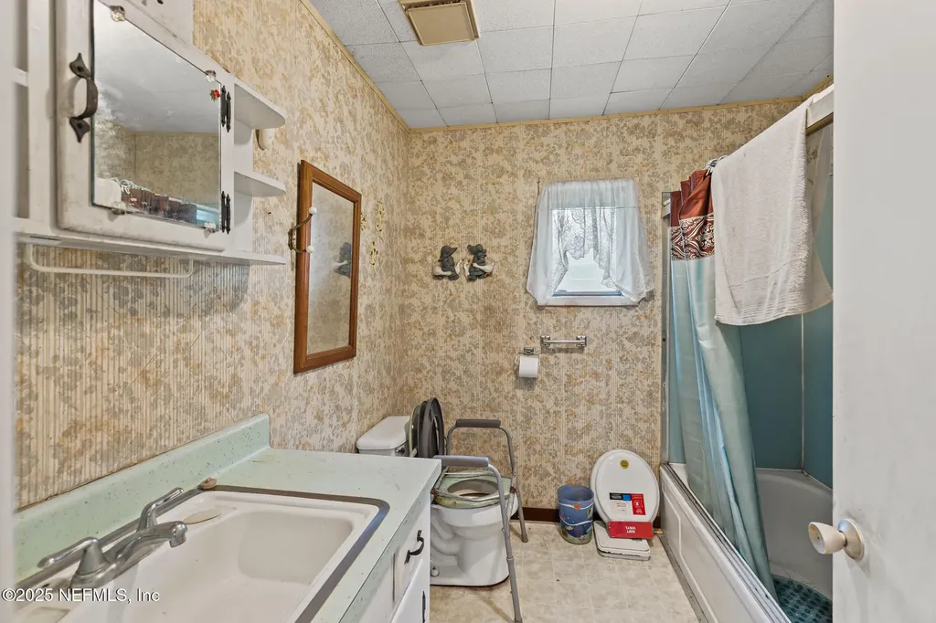 44125 Jarrett Road Callahan FL 32011