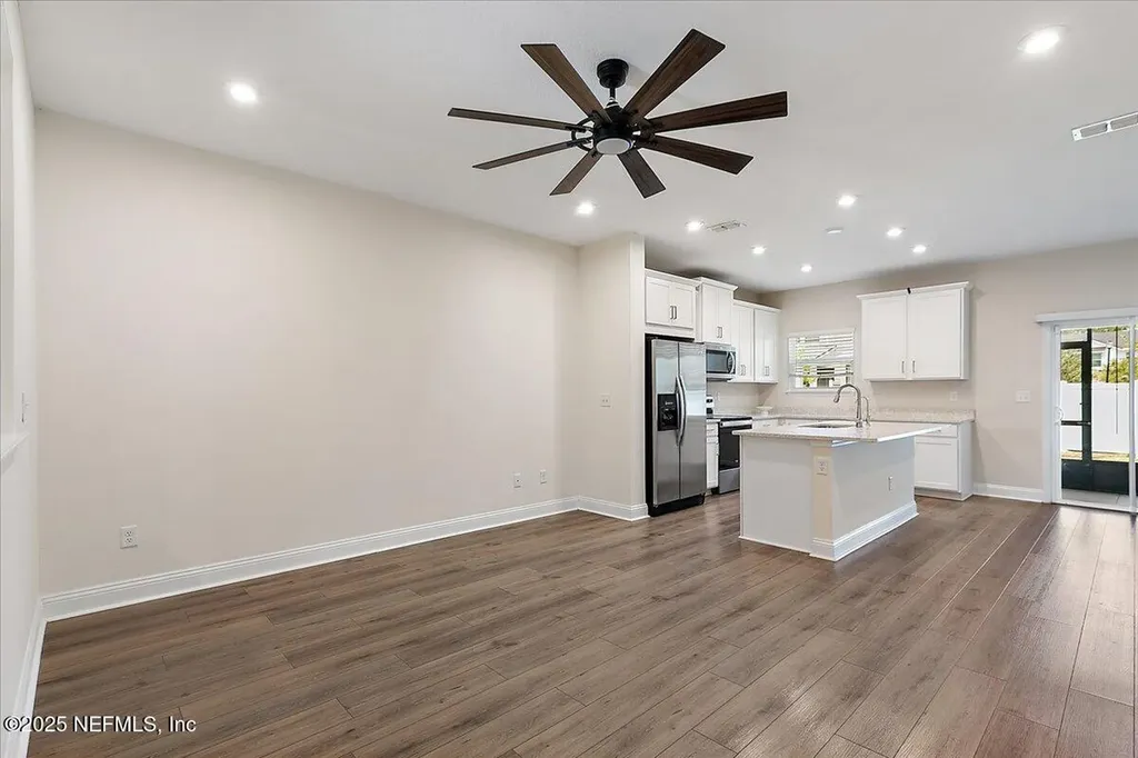 11924 Calvesta Street Jacksonville FL 32256