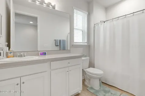 2972 Laurel Springs Drive Green Cove Springs FL 32043