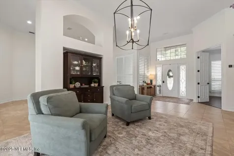 10143 Bishop Lake Road W Jacksonville FL 32256