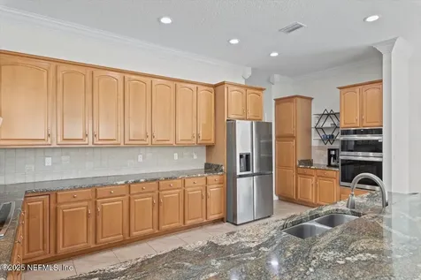 10143 Bishop Lake Road W Jacksonville FL 32256